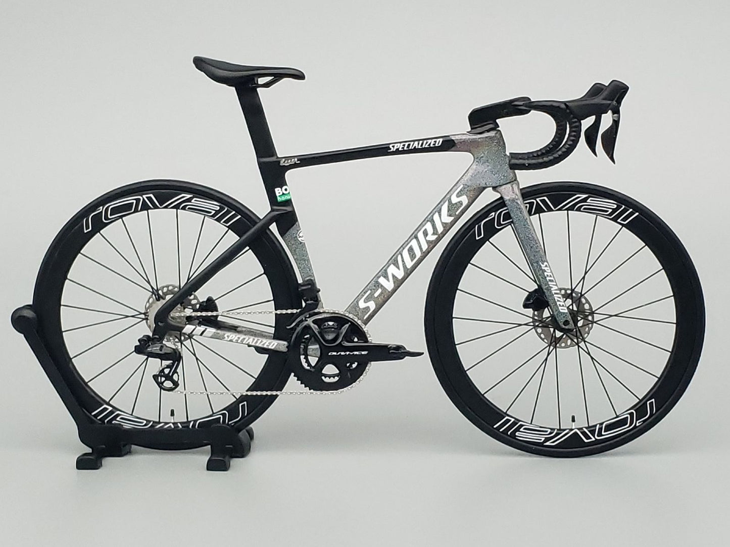 PREASSEMBLED & PAINTED - Hobbit Bike 1/12 Road Bike Model - HB01-0012A - Specialized S-Works Venge